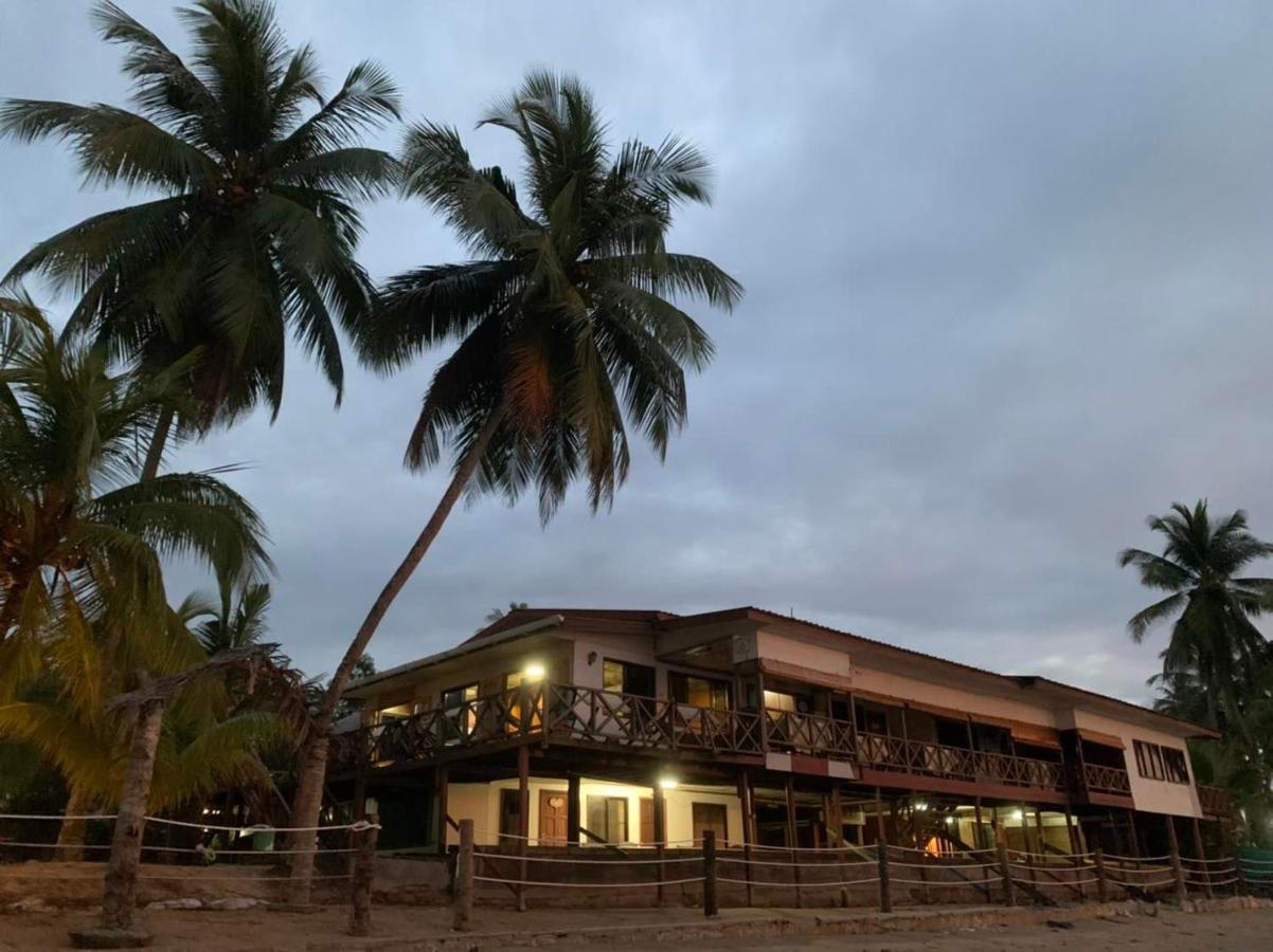 Seaside Travellers Inn Kinarut Dış mekan fotoğraf