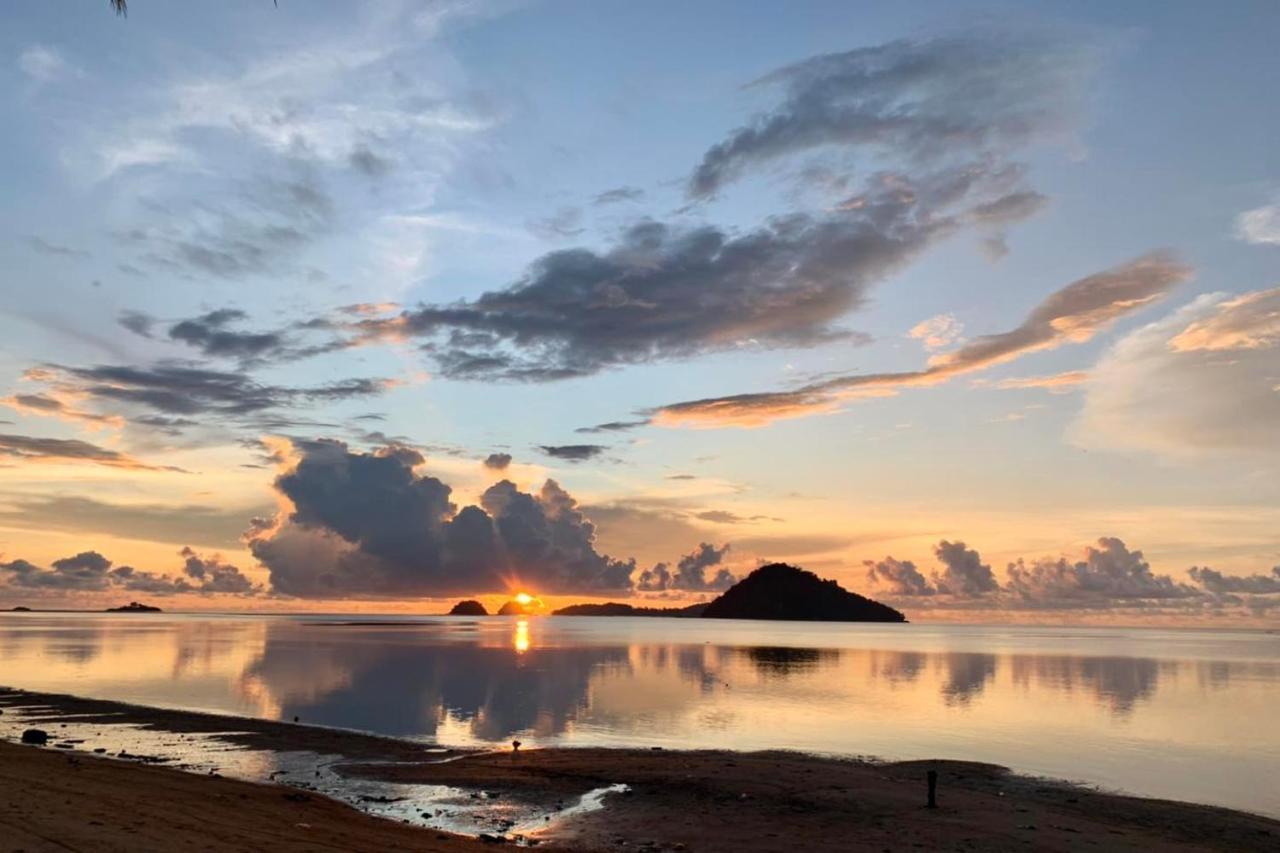 Seaside Travellers Inn Kinarut Dış mekan fotoğraf