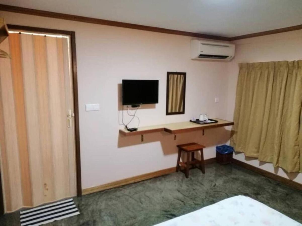 Seaside Travellers Inn Kinarut Dış mekan fotoğraf