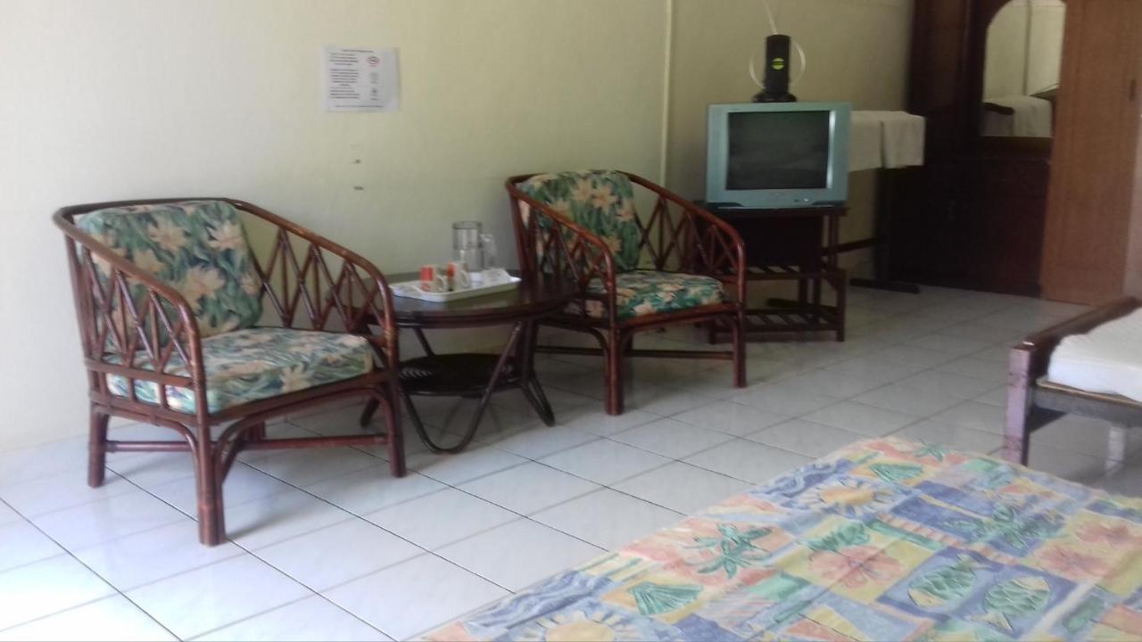 Seaside Travellers Inn Kinarut Dış mekan fotoğraf