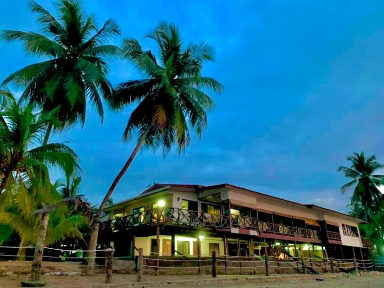 Seaside Travellers Inn Kinarut Dış mekan fotoğraf