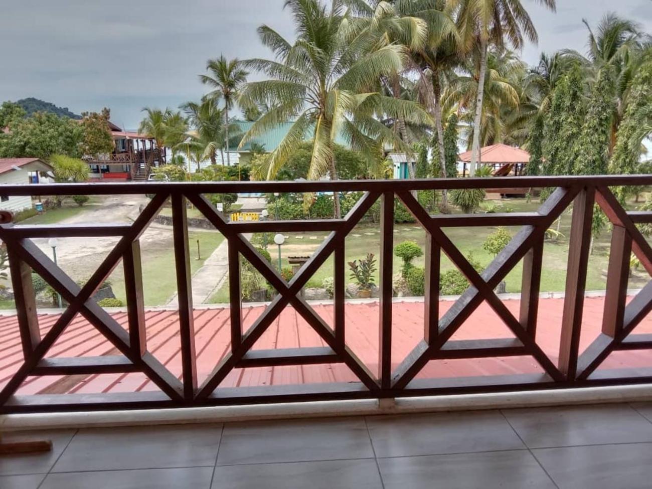 Seaside Travellers Inn Kinarut Dış mekan fotoğraf