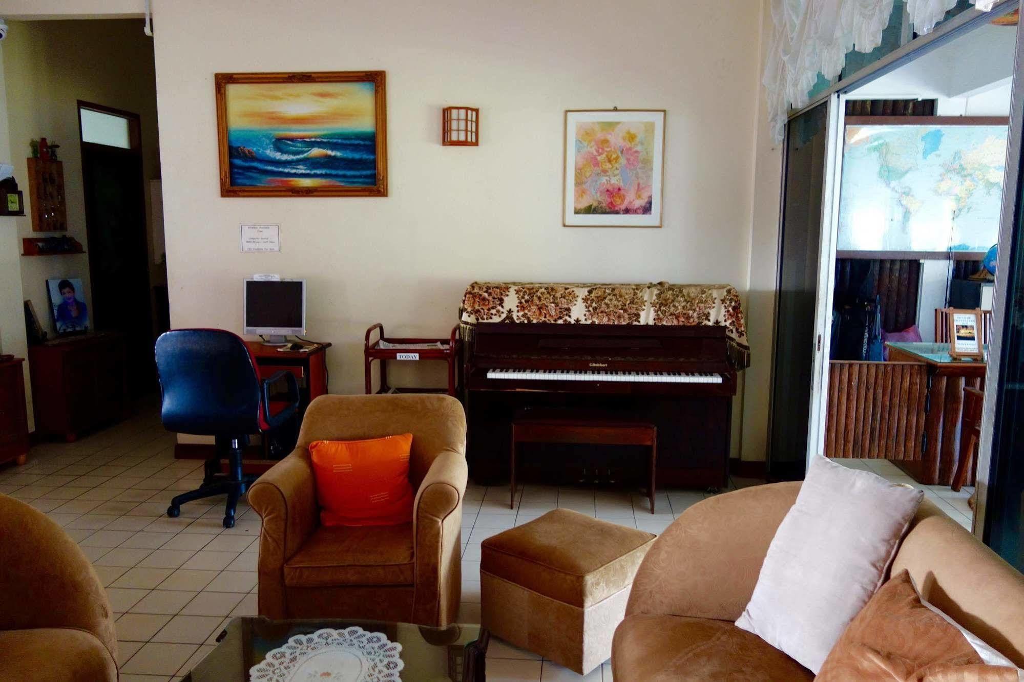 Seaside Travellers Inn Kinarut Dış mekan fotoğraf